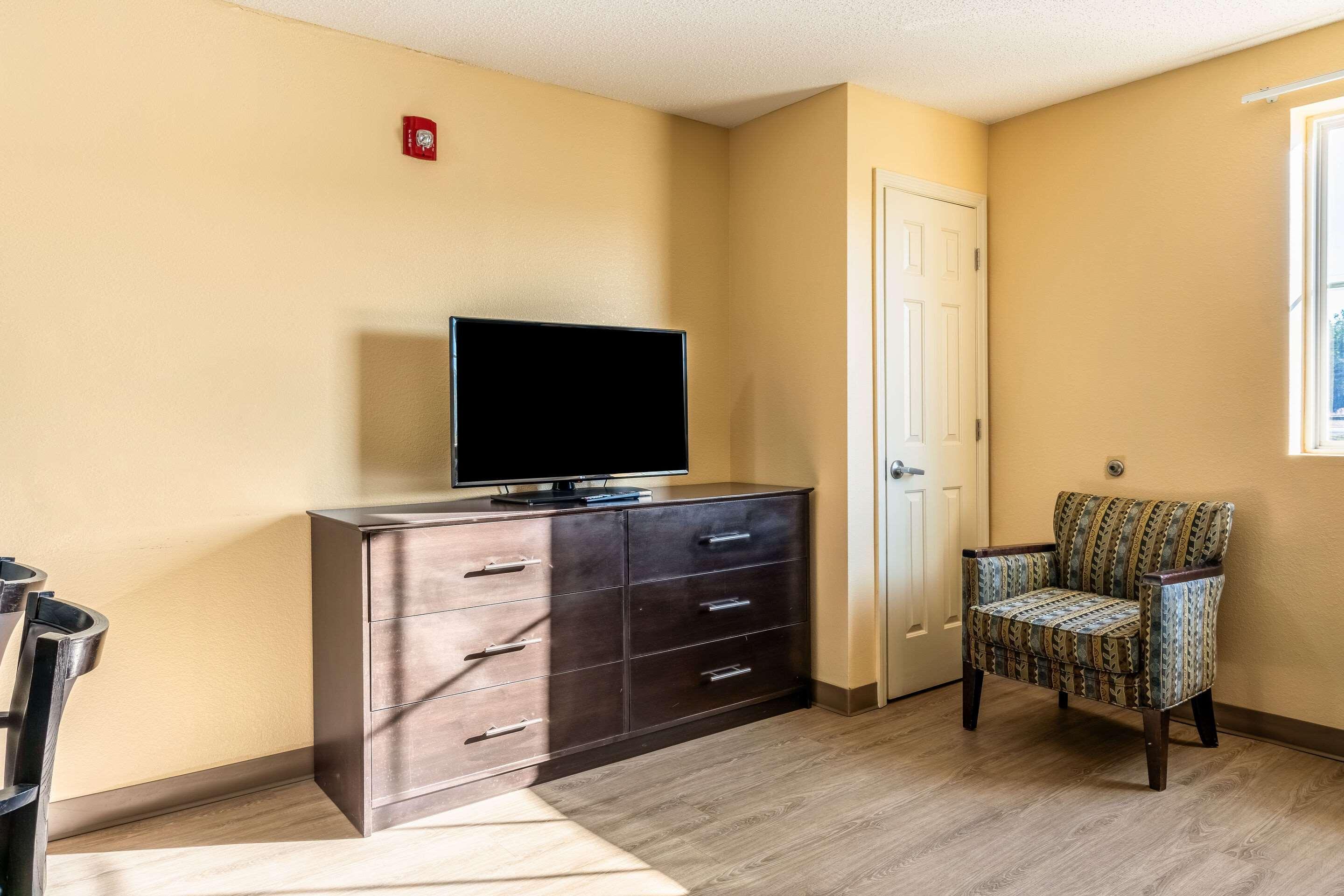 Suburban Studios Near Camp Lejeune Jacksonville Zewnętrze zdjęcie