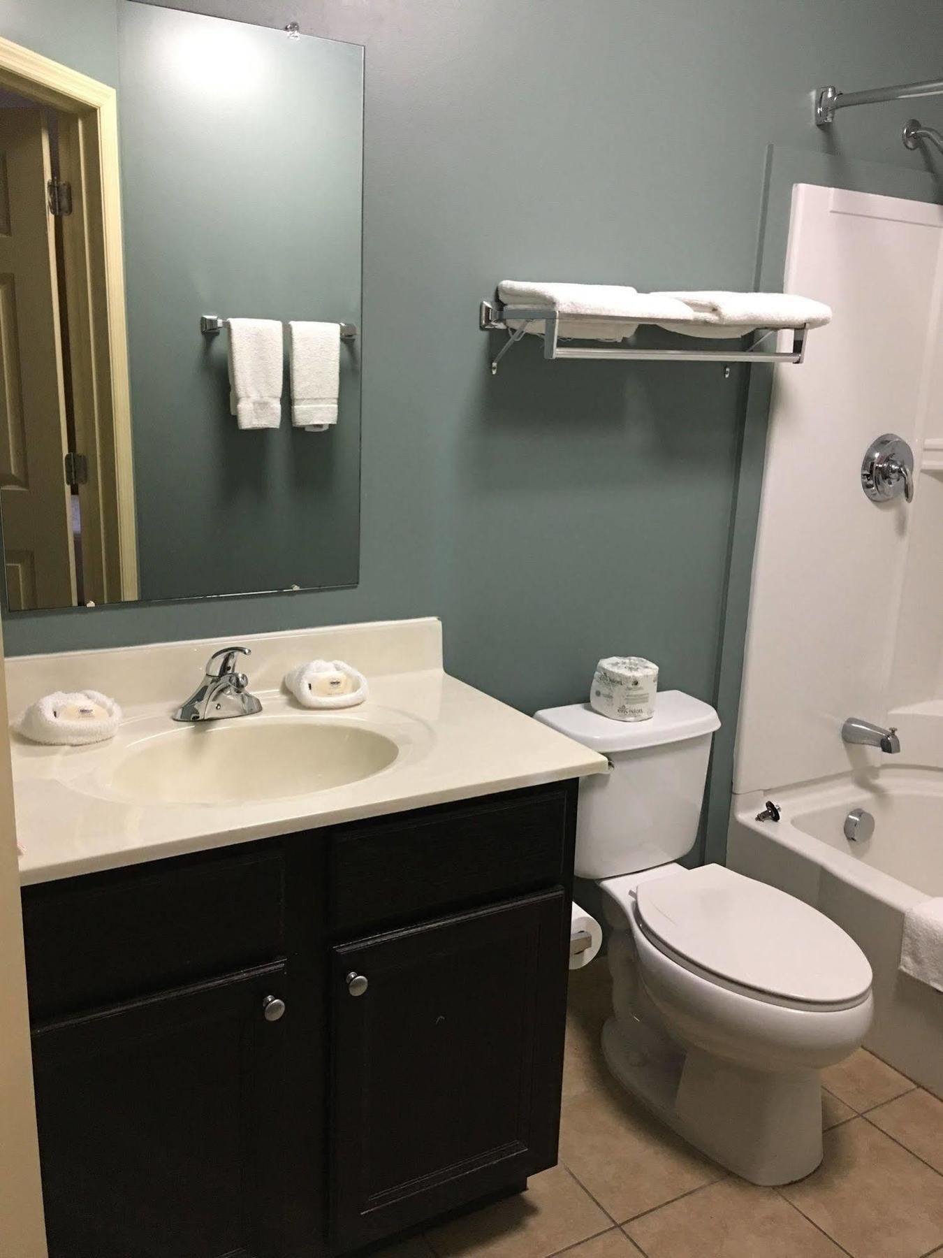 Suburban Studios Near Camp Lejeune Jacksonville Zewnętrze zdjęcie